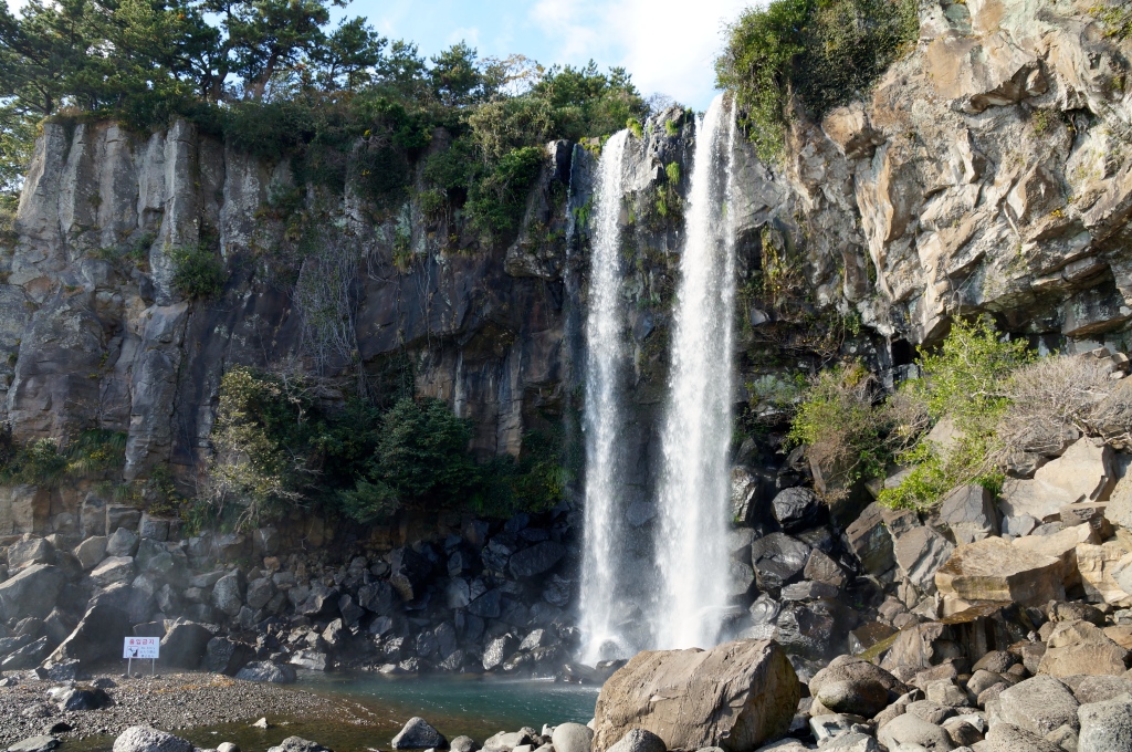 Jeongbang Wasserfall